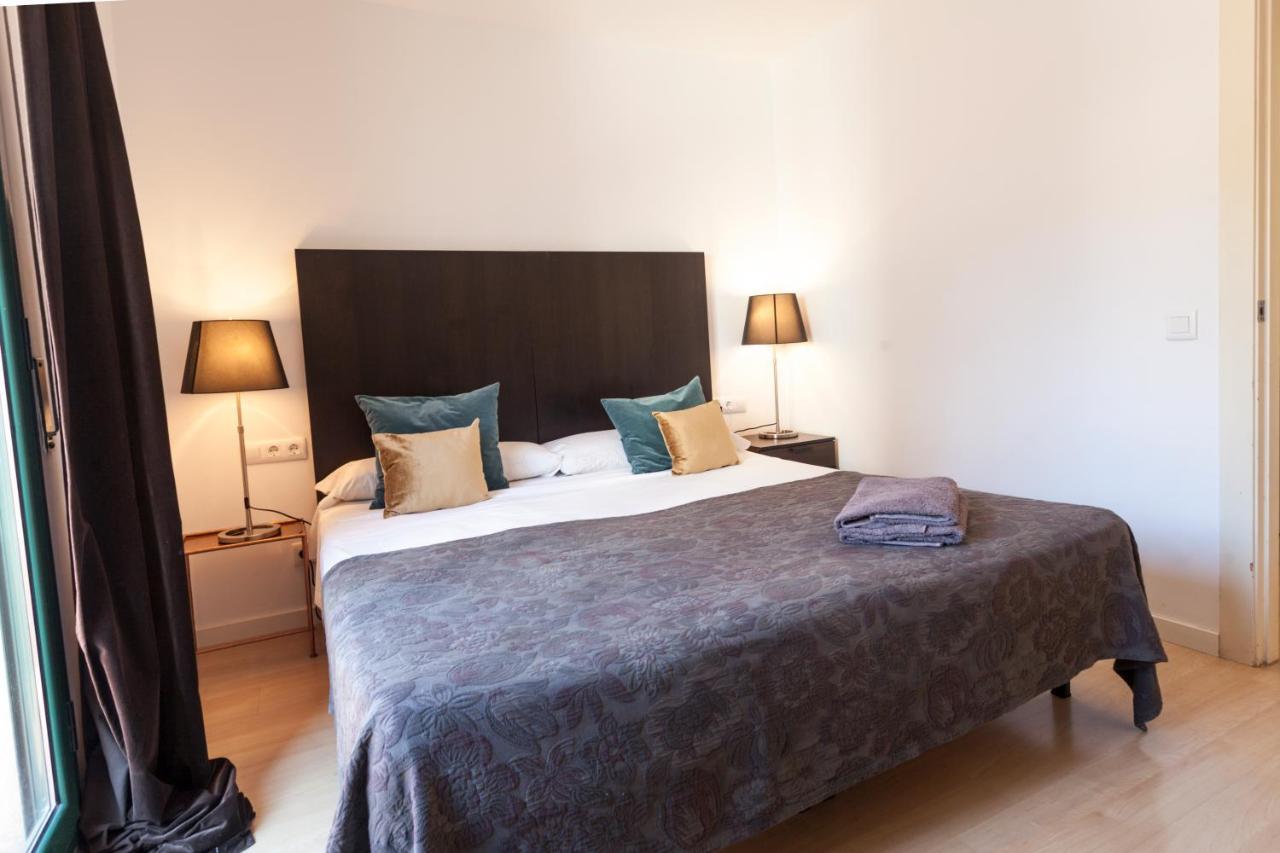 Plaza Catalunya City Center Apartments Барселона Екстер'єр фото