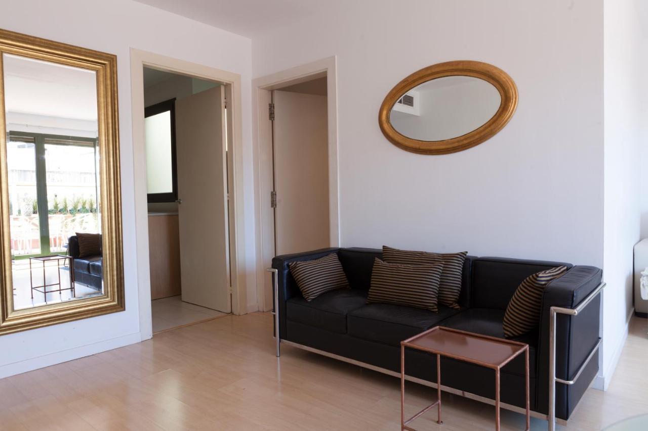 Plaza Catalunya City Center Apartments Барселона Екстер'єр фото