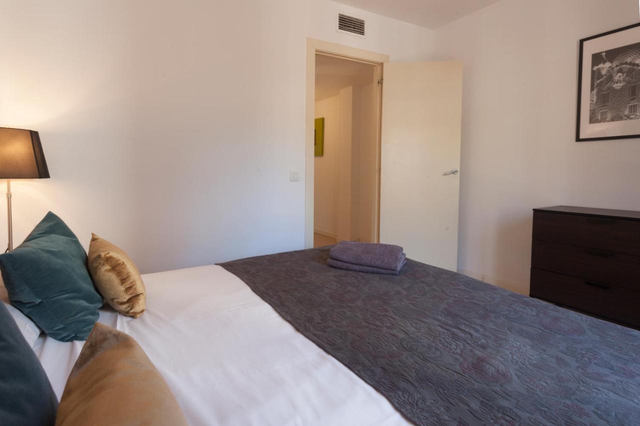 Plaza Catalunya City Center Apartments Барселона Екстер'єр фото