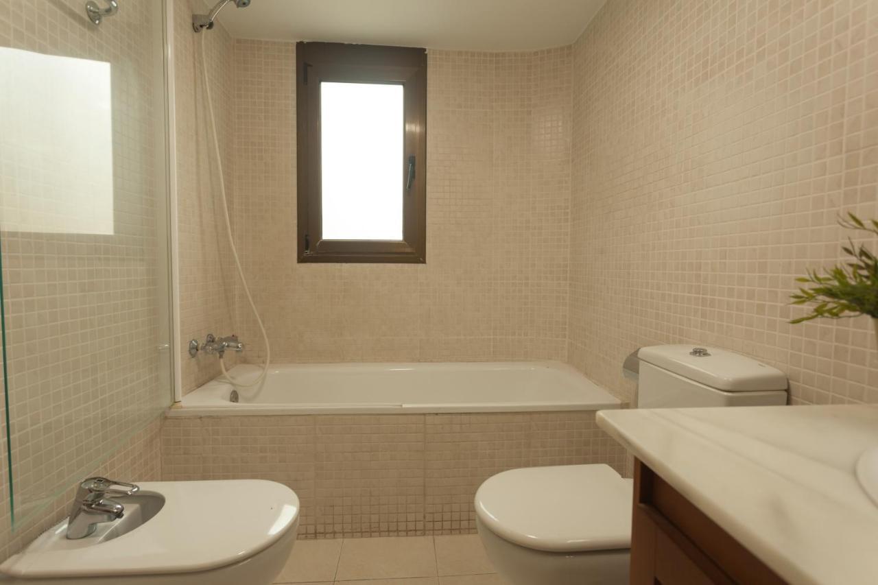 Plaza Catalunya City Center Apartments Барселона Екстер'єр фото